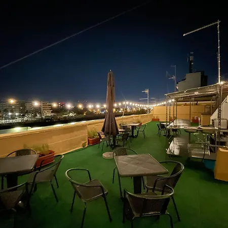 Domus Nikolai 4* باري